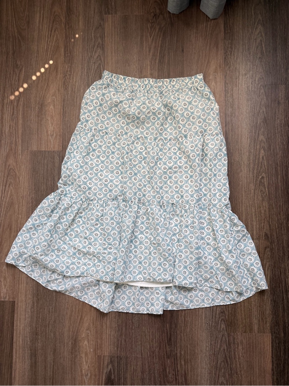 Ann Taylor Blue and White Floral High-Low Tiered Skirt